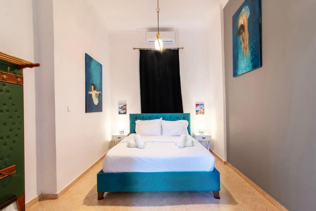 Neoclassical Loft In Monastiraki - Acropolis And Metro Athen Eksteriør bilde