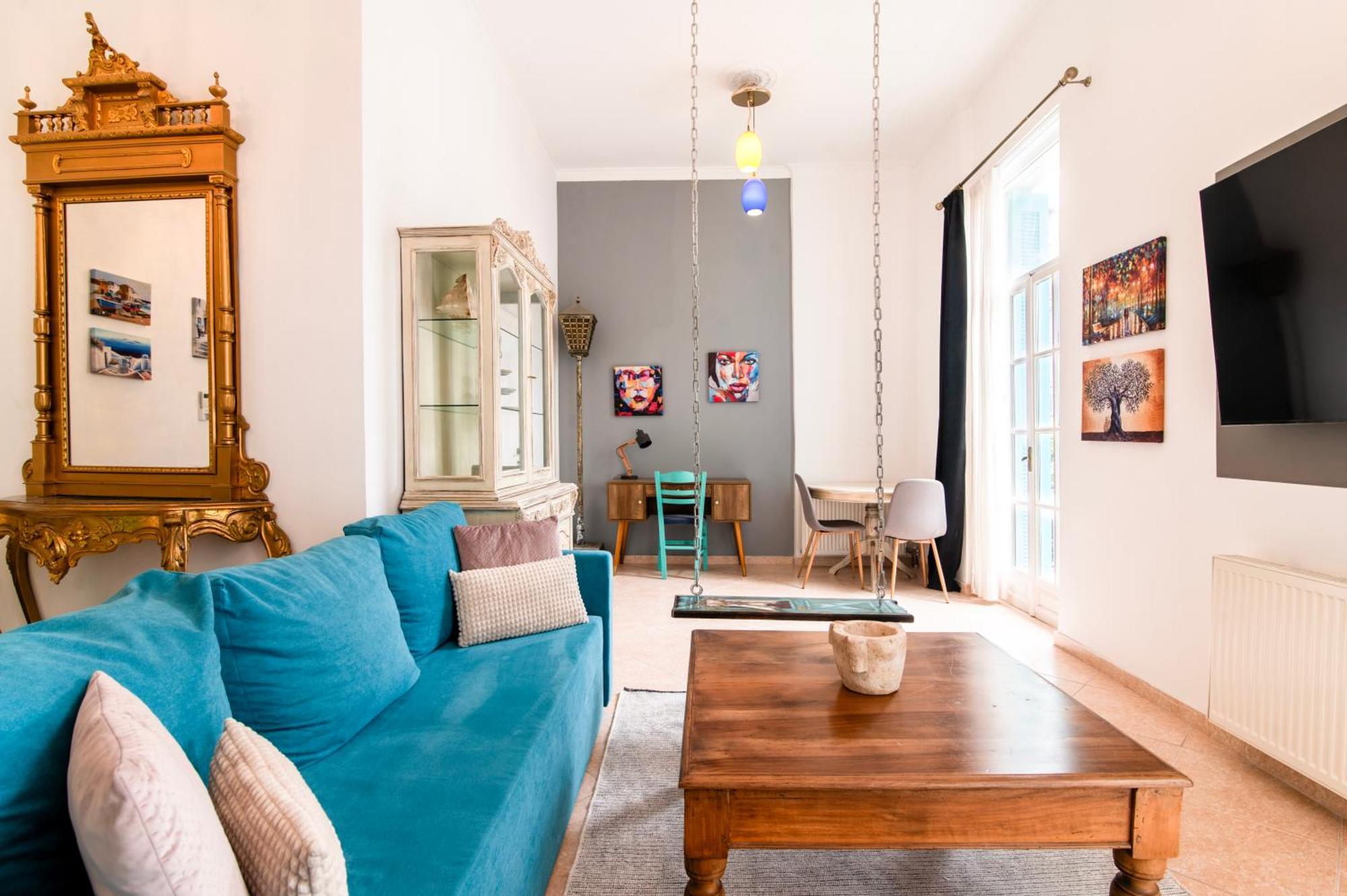 Neoclassical Loft In Monastiraki - Acropolis And Metro Athen Eksteriør bilde